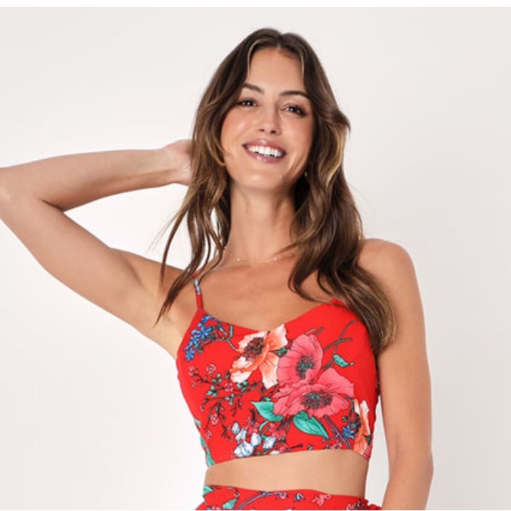 Lulus Bloom With a View Red Floral Print Crop Top